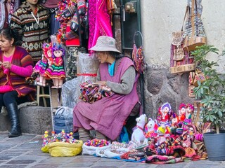 A Velha Artesã