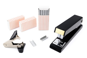 office stapler and staple remover