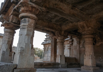 Fototapeta premium Temples on the gentle slopes of Hemakutta Hill in Hampi. India.
