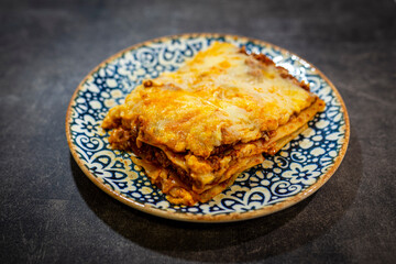 lasaña de ternera lasagna bolognesa