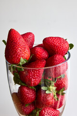 Did you know strawberries are more than just a sweet treat? They’re packed with essential vitamins, antioxidants, and fiber!