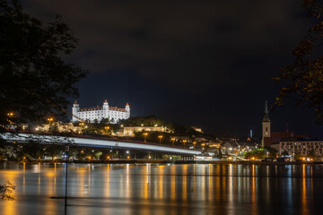 Obraz premium Bratislava during the night, arround the Danube river and flood water