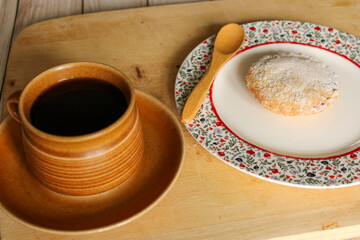 cup of coffee with mince pie