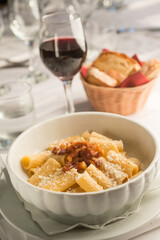 carbonara pasta traditional italian recipe
