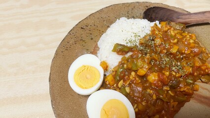 Tomato keema curry with boiled egg