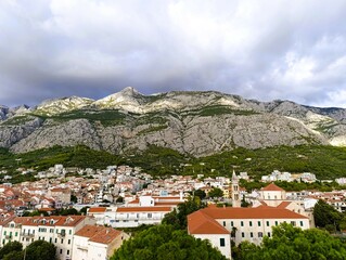 Obraz premium beautiful panorama of the Adriatic town and the mountain