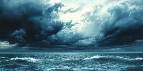 Obraz premium Dramatic stormy sky over a vast blue ocean.