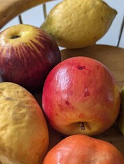 Künstliches Obst, Apfel, Zitrone 