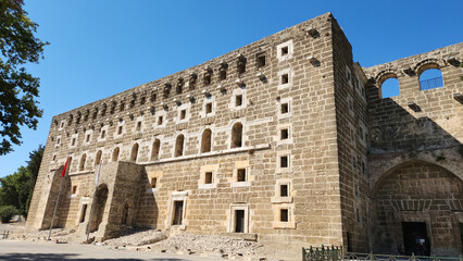Obraz premium Exterior facade of the southern walls of the Aspendos Ancient Theatre in Antalya
