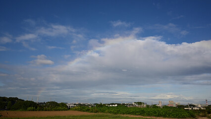 雲と虹