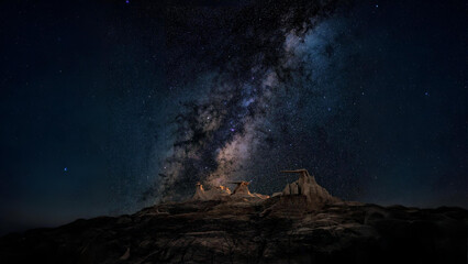 mount rushmore mountain with beautiful night sky view.
4K HD