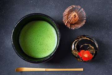 日本の茶道　茶碗と抹茶と茶筅と棗と茶杓...