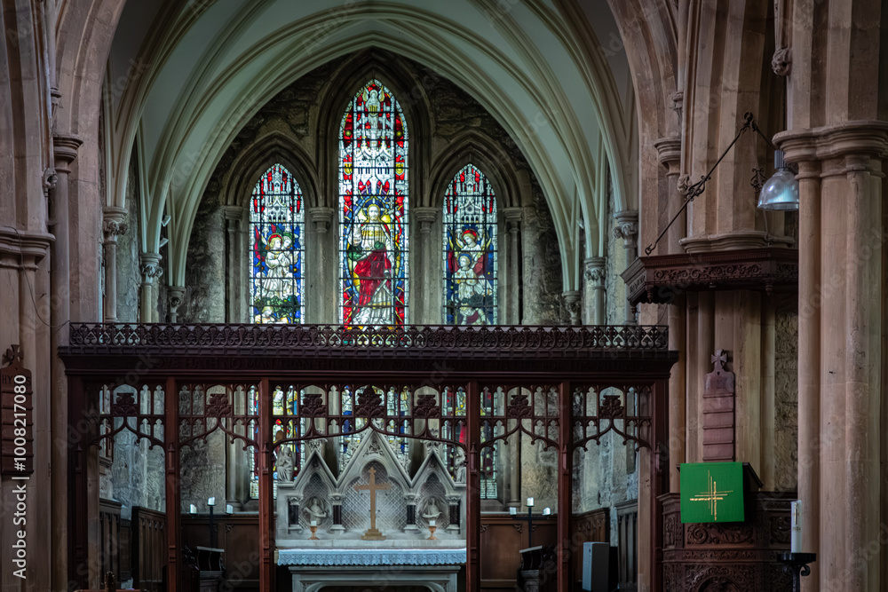 Wall mural a church in broadway the cotswolds