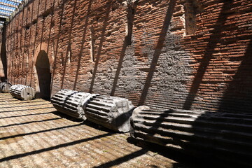 ruins of roman amphiteather, anfiteatro flavio puteolano, pozzuoli, italy, phlegrean fields, campi flegrei