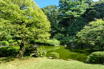 Naklejka premium 東京都港区白金台の東京都庭園美術館の庭園