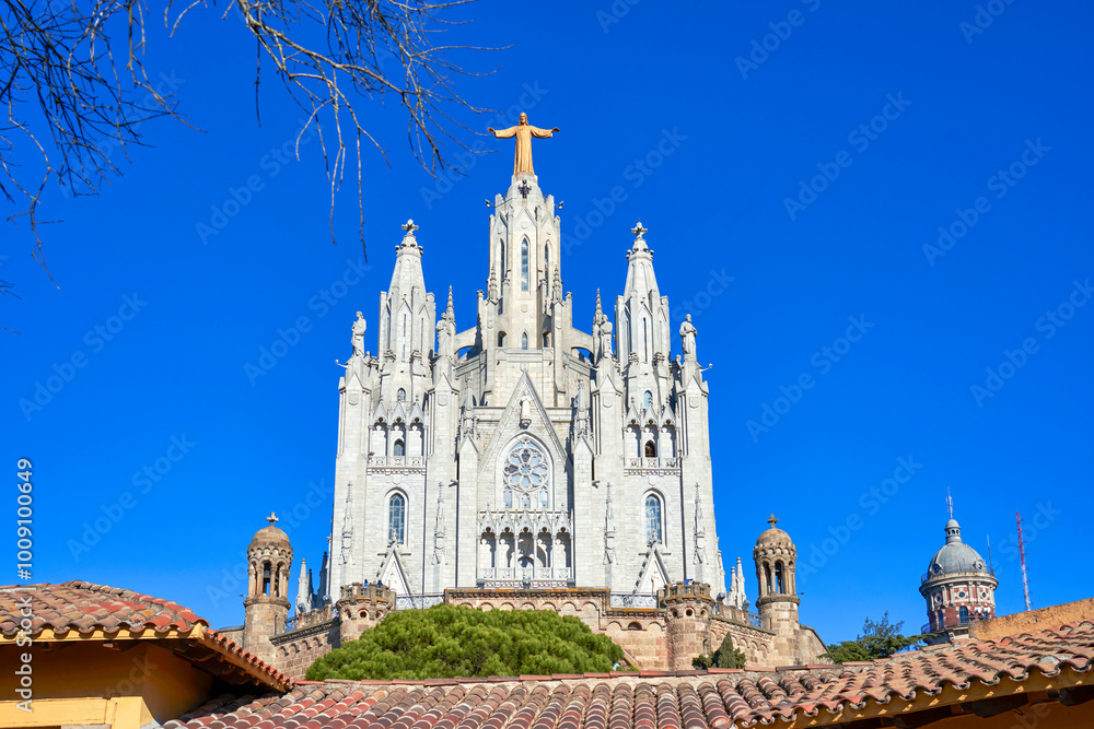 Wall mural View on the Church of the Sacred Heart of Jesus