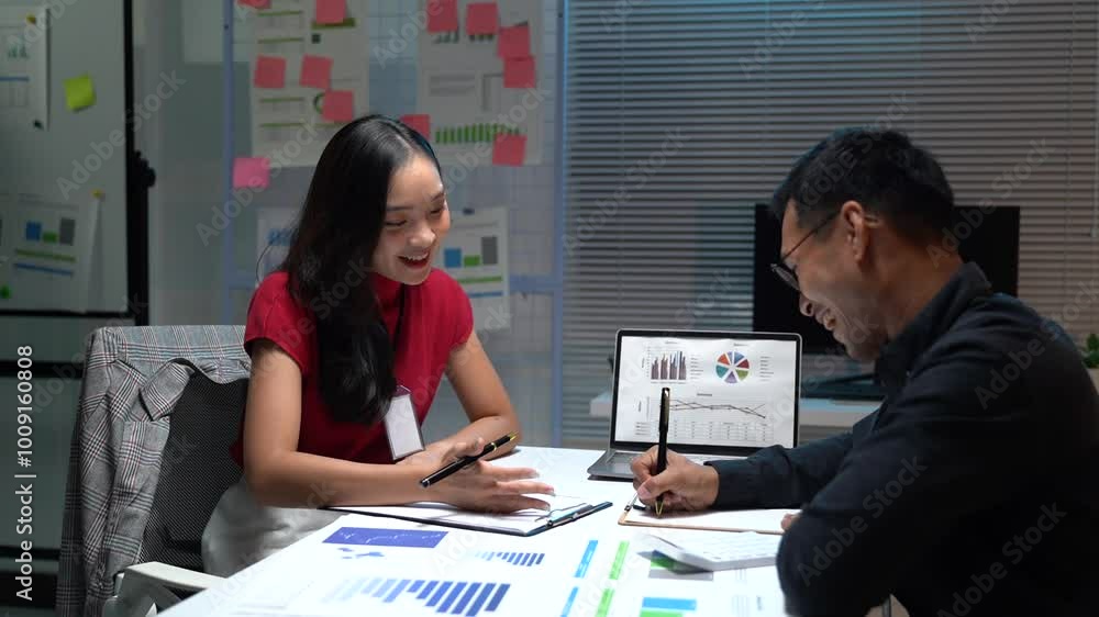 Aufkleber close-up shots capture business people gesturing with their hands while discussing financial charts 