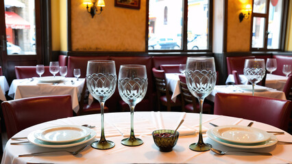 Fototapeta premium Luxury Restaurant Style: Crystal Glasses and Fine Plates