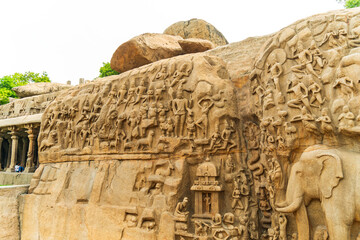 Histoires hindouisme Sculptés sur un mur à Mahäbalipuram
