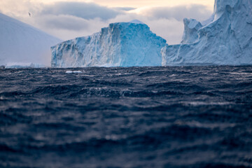 Huge icebergs and mountains in Antarctica. Snow and ice. Antarctica landscape. Glaciers. © Oleksandr Matsibura