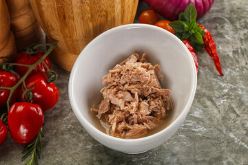Canned tuna fish for salad