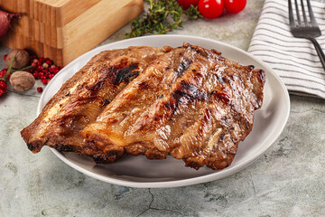 Grilled pork ribs with spices