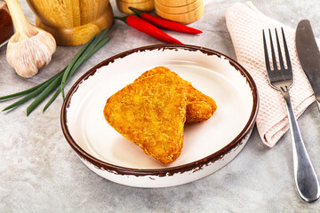 Fried potato hash brown snack