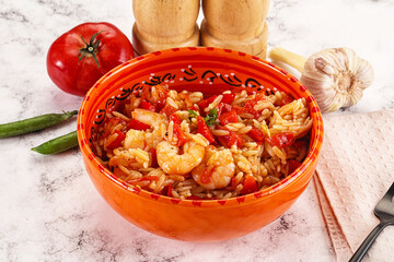 Italian pasta orzo with prawn