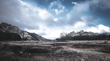 Forêt de L'Ospedale - Furesta di U Spidali, Porto-Vecchio, Corsica, France, wasteland, tree, sand, dull, bleak, dreary, barren, mouintains, lake, panorama