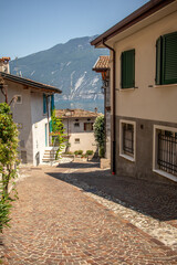 Stra&szlig;e in Limone sul Garda