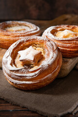 Christmas mince pie freshly made. Christmas pastries. Christmas decorated table.