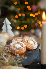 Traditional Christmas mince pies with dried fruits on a decorated table. English festive dessert.