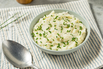 Homemade Chive and Garlic Mashed Potatoes