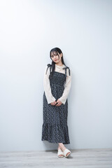 若い女性