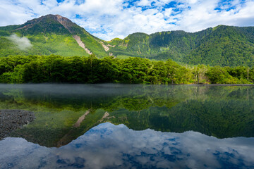 Obraz premium 上高地 大正池の風景