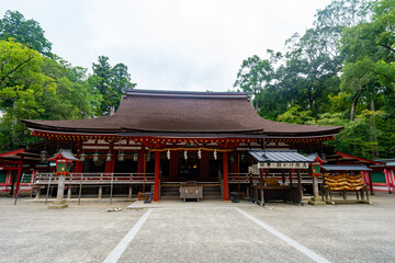 Fototapeta premium 奈良県 石上神宮の風景