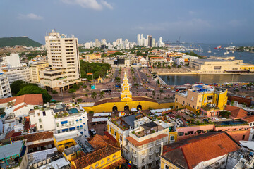 Obraz premium Beautiful aerial view of the city of Cartagena in colonial walled city and the Clock tower Monument 