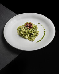 Spaguetti pesto