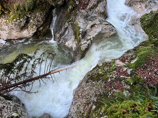 The Šunik water grove or waterfalls on the Lepenca stream (Bovec, Slovenia) - Der Sunik-Wasserhain oder Wasserfälle am Bach Lepenca (Bovec, Slowenien) - Šunikov vodni gaj v Lepeni (Bovec, Slovenija) © Mario