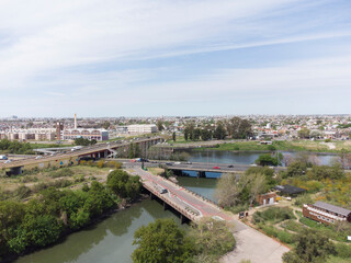 Naklejka premium Lago Lugano, puente olímpico, Buenos Aires, Argentina.-