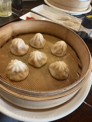 chinese steamed dumplings