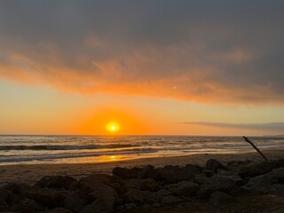 Sunset at Emma Woods State Beach 
