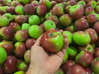 How bout them apples?