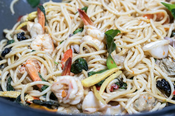 noodles with shrimp