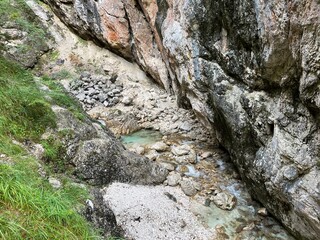 Mlinarica gorge or Mlinarica Canyon, Trenta (Triglav National Park, Slovenia) - Die Flussbetten von Mlinarica oder Tröge der Mlinarica, Trenta (Triglav-Nationalpark, Slowenien) - Korita Mlinarice
