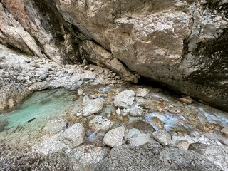 Mlinarica gorge or Mlinarica Canyon, Trenta (Triglav National Park, Slovenia) - Die Flussbetten von Mlinarica oder Tröge der Mlinarica, Trenta (Triglav-Nationalpark, Slowenien) - Korita Mlinarice