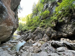 Mlinarica gorge or Mlinarica Canyon, Trenta (Triglav National Park, Slovenia) - Die Flussbetten von Mlinarica oder Tröge der Mlinarica, Trenta (Triglav-Nationalpark, Slowenien) - Korita Mlinarice