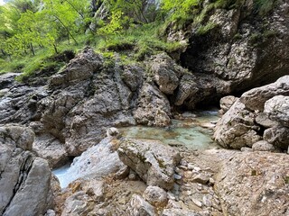 Mlinarica gorge or Mlinarica Canyon, Trenta (Triglav National Park, Slovenia) - Die Flussbetten von Mlinarica oder Tröge der Mlinarica, Trenta (Triglav-Nationalpark, Slowenien) - Korita Mlinarice