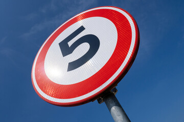 Dutch road sign: speed limit 5 km/h