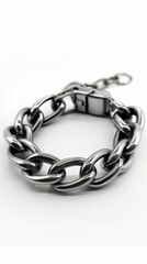 Naklejka premium Modern stainless steel bracelet, white background, 4K hyperrealistic photo